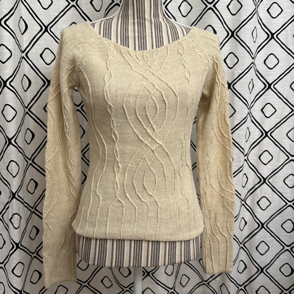 Free People sweater size M